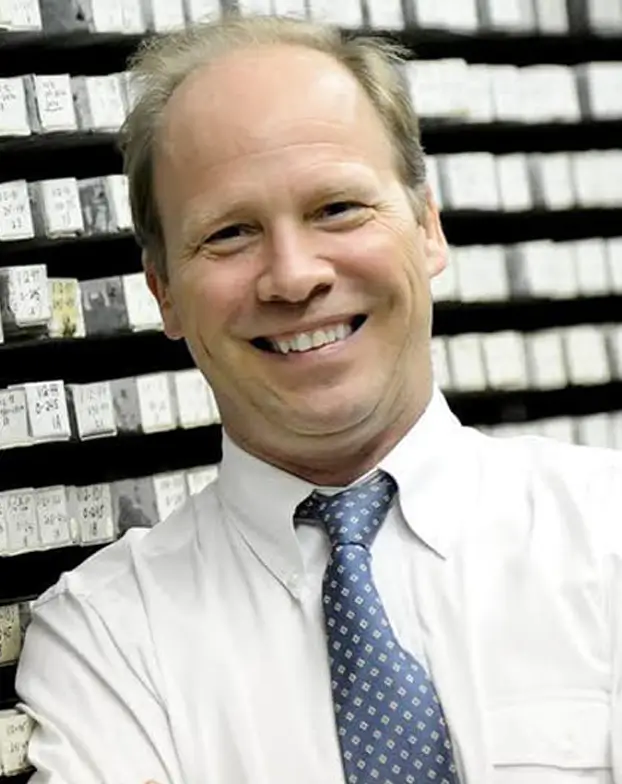 peter-demenocal