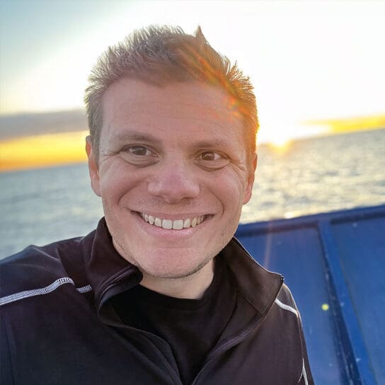 babbin_2s-aspect-ratio-1-1-544x0-c-default